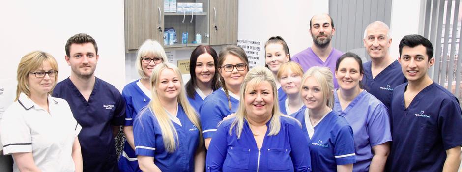 Meet the team AyerDental Christopher Ayer, Shaunna Hall, Antonios Zerdalis, Caroline Limbert, Oliver Pierce, Abigail Holgate, Janan Pakurek, Emma Welham, Samantha Padley, Kimberley Henderson, Nickie Clark, Nathan Ayer